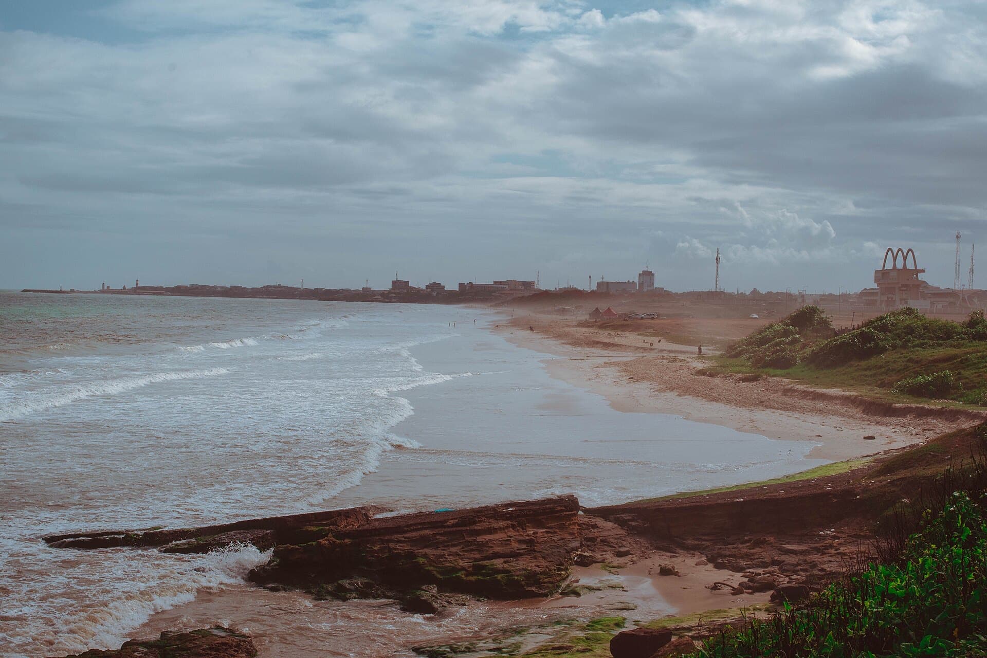 Beaches in Accra — what to do and where to start