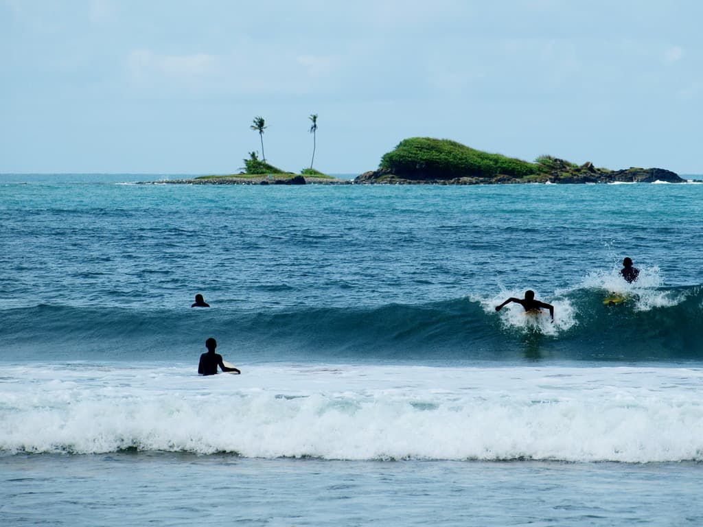 Surfing in Busua — what to do and where to start